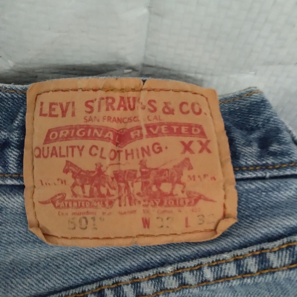 501 distressed Levis..old